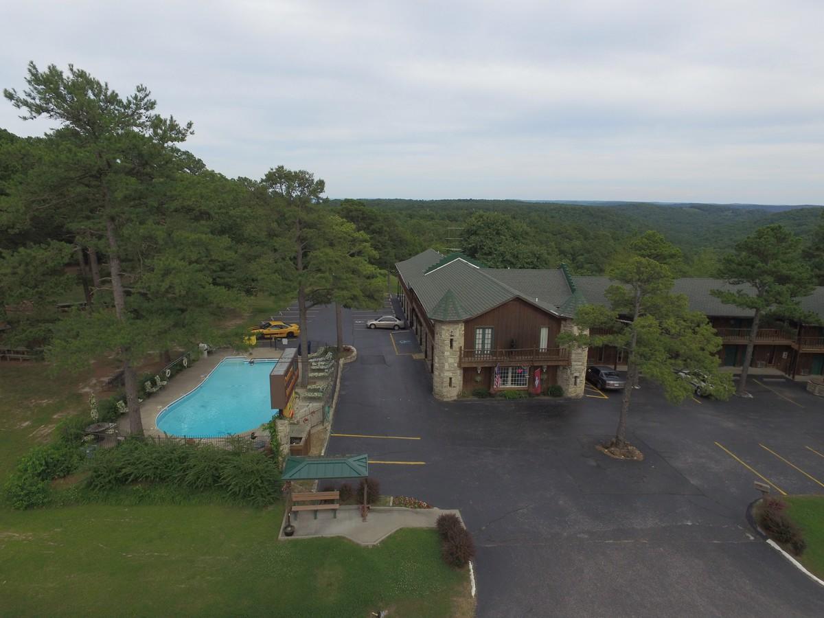 Country Mountain Inn Eureka Springs Εξωτερικό φωτογραφία