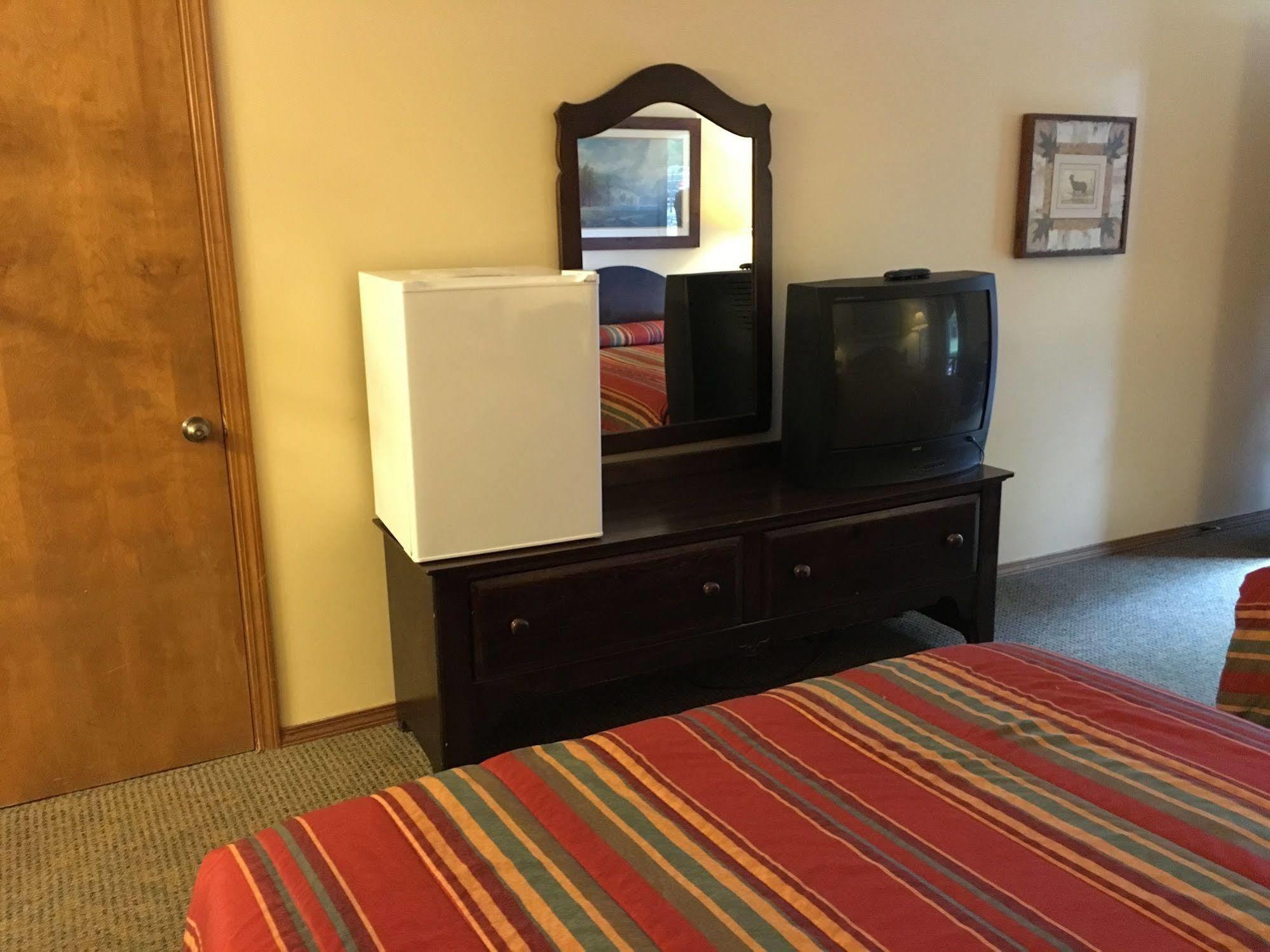 Country Mountain Inn Eureka Springs Εξωτερικό φωτογραφία