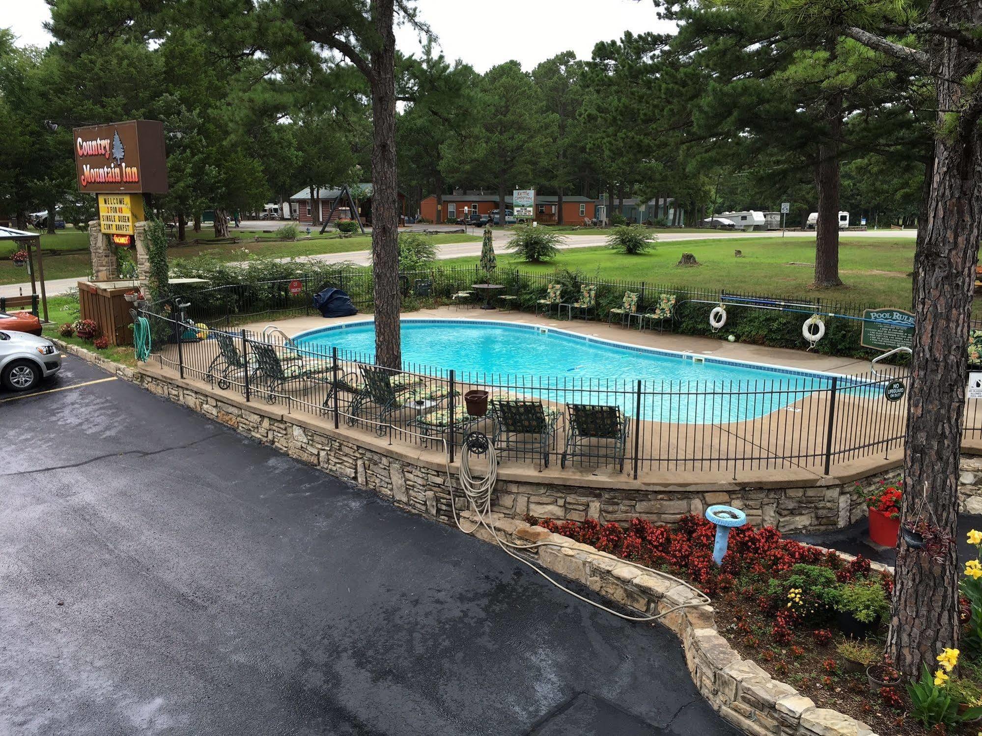 Country Mountain Inn Eureka Springs Εξωτερικό φωτογραφία