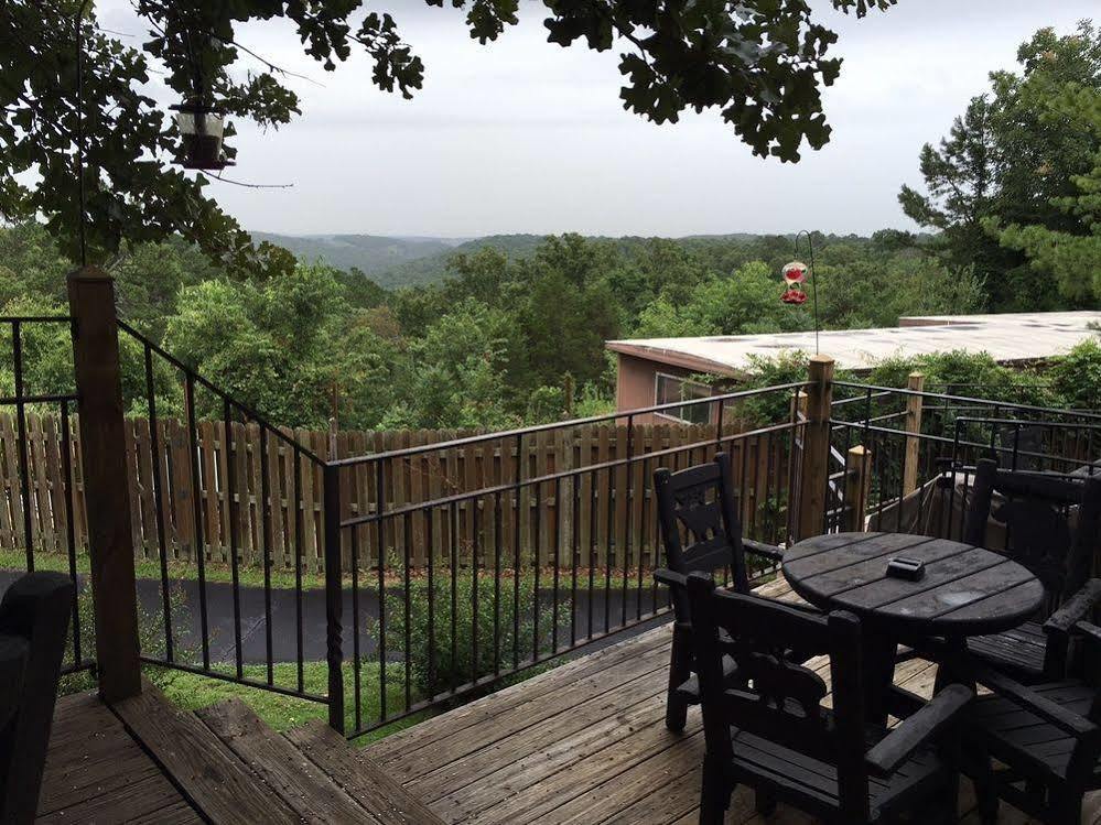 Country Mountain Inn Eureka Springs Εξωτερικό φωτογραφία